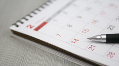 Como organizar o seu calendário de eventos corporativos